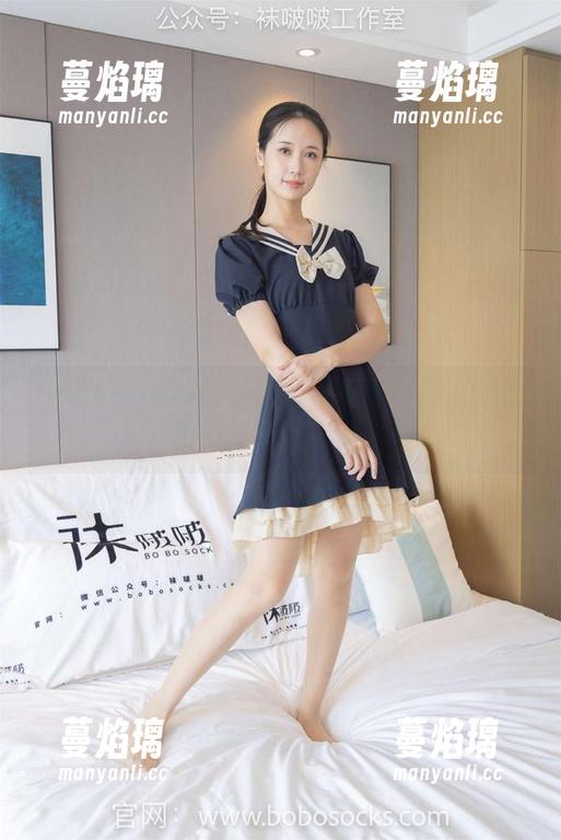 BoBoSocks袜啵啵-糯米 BoBoSocks袜啵啵 - 观看糯米的时尚奇遇,两双高跟鞋在此绽放!