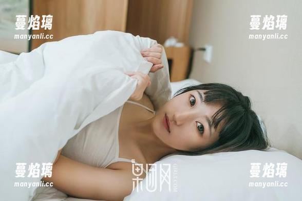 GIRLT果团网-通灵儿 GIRLT果团网 - 白色仅仅是颜色?通灵儿的美图让我怀疑人生!
