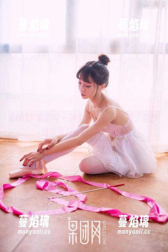 GIRLT果团网 - 钟紫怡比基尼美图，连沙滩都要打CALL的套图！