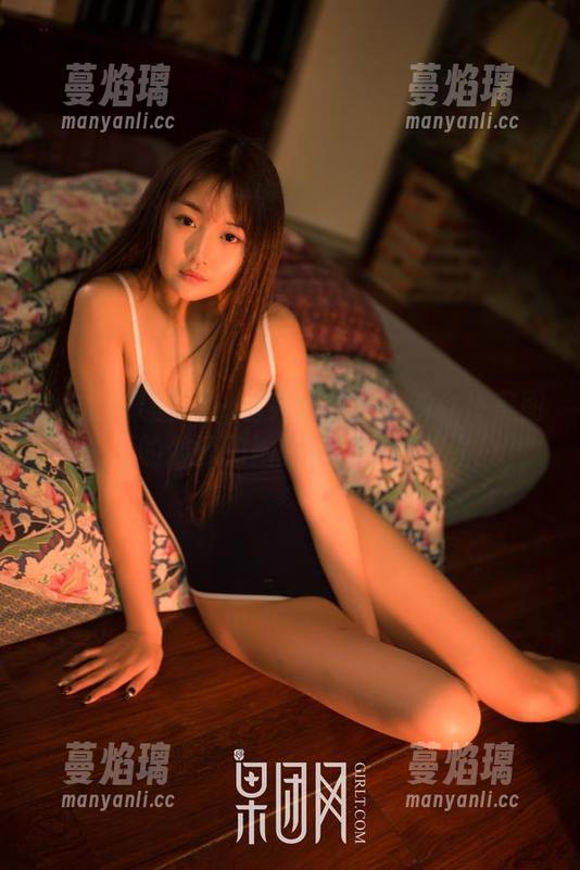 GIRLT果团网 - 看完陈雅漫最新女仆美图，我的心情和她的裙摆一样飘逸！