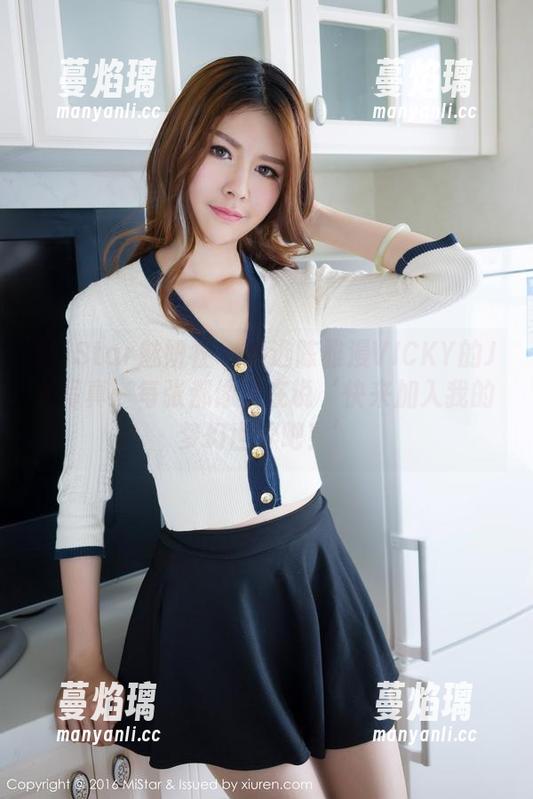 MiStar魅妍社 - 精选陈雅漫VICKY的JK写真：每张都像是在说‘快来加入我的梦幻世界吧！’