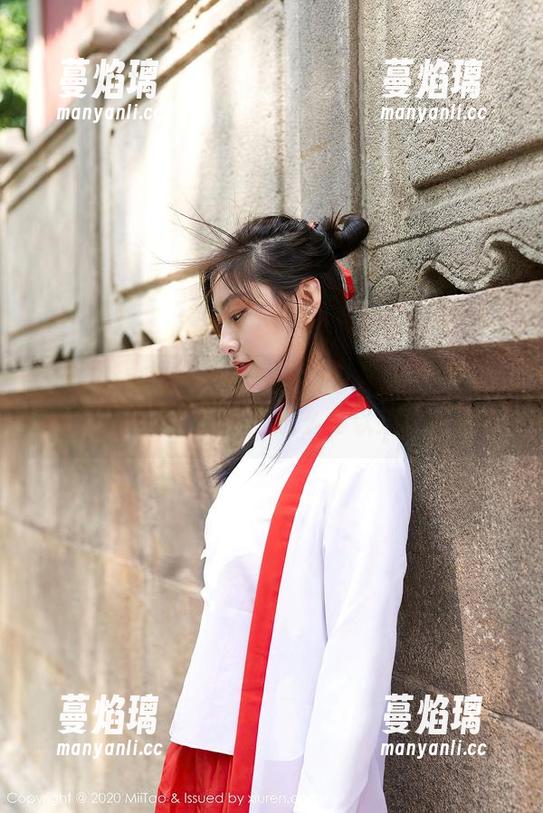 MiiTao蜜桃社-蜜蕊Mary MiiTao蜜桃社 - 高清原图带你走进蜜蕊Mary的户外日常,怎么可以这么好看!