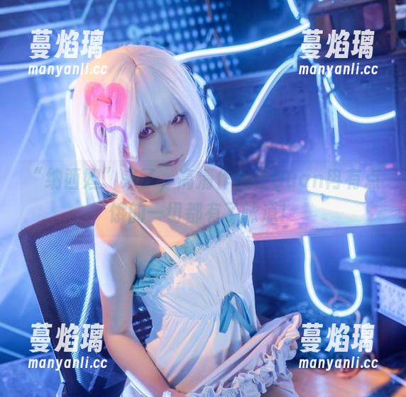 “纳西妲”来了，高清作品让Quan冉有点饿的一切都有了味道！