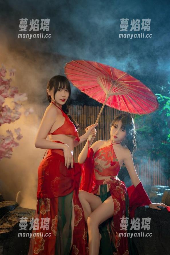 这就是Tina很妖孽呀的连体衣福利写真，心随之动！