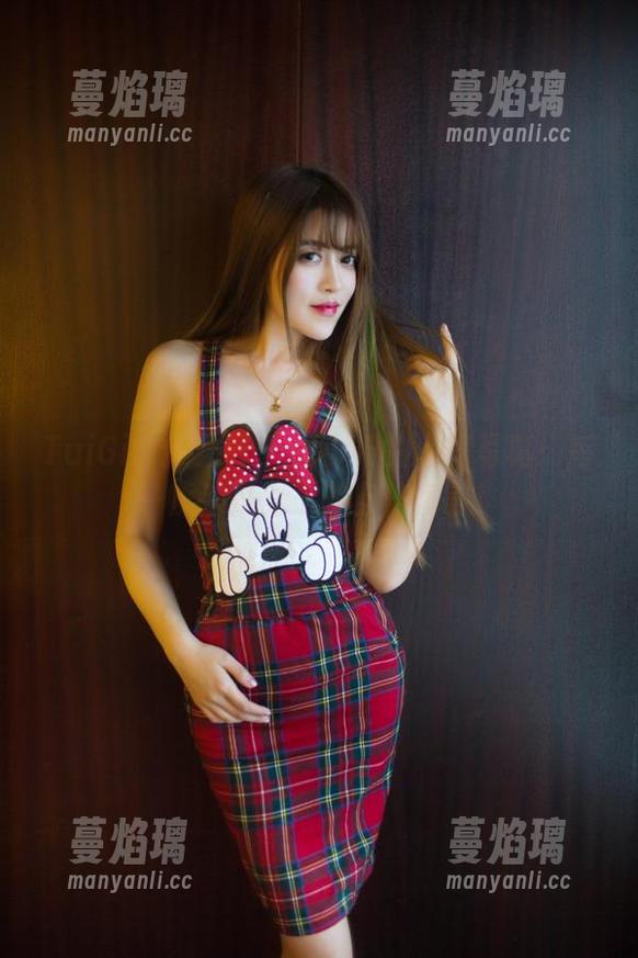 TuiGirl推女郎-纯小希 TuiGirl推女郎 - 纯小希的私房写真:每一帧都是女王的自信宣言!