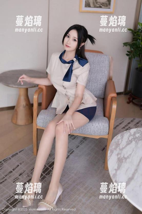 Xiuren秀人网-卓芷伊EricA Xiuren秀人网 - 海边的瞬间捕捉:卓芷伊EricA的原图与妩媚的微风