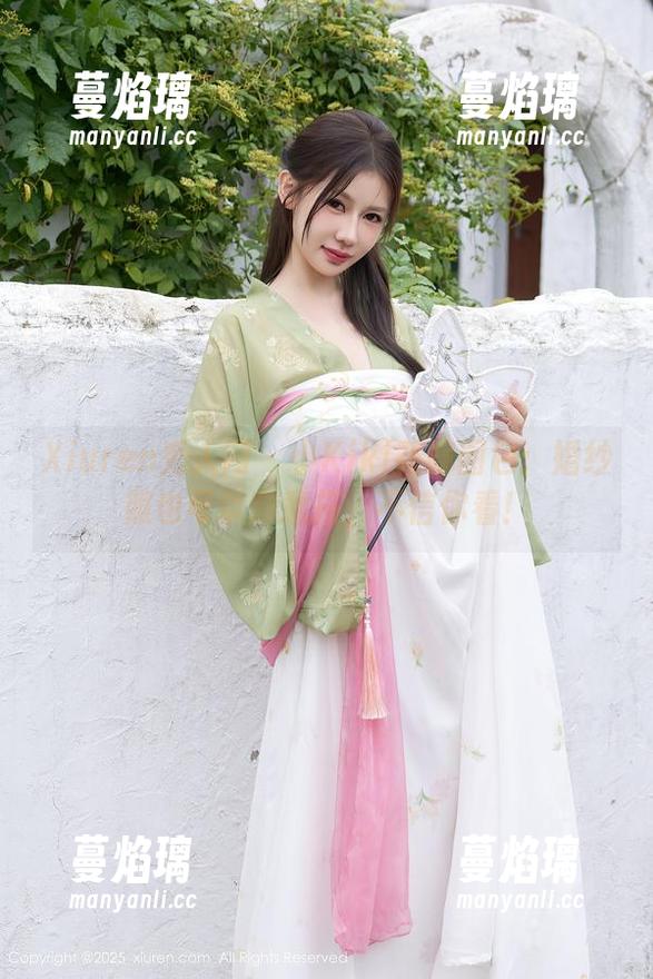 Xiuren秀人网 - 小Kiki花嫁图包：婚纱照也可以随意搭，不信你看！