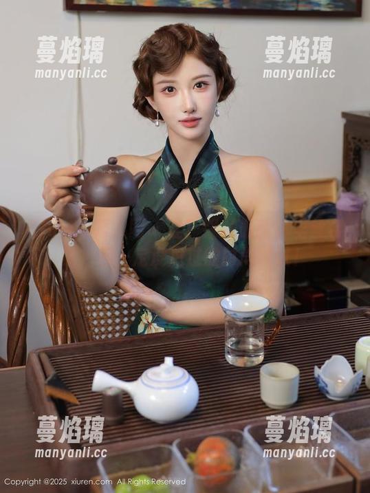 Xiuren秀人网 - 哇！筱慧最新裤里丝合集，你一定没见过的时尚尝试！
