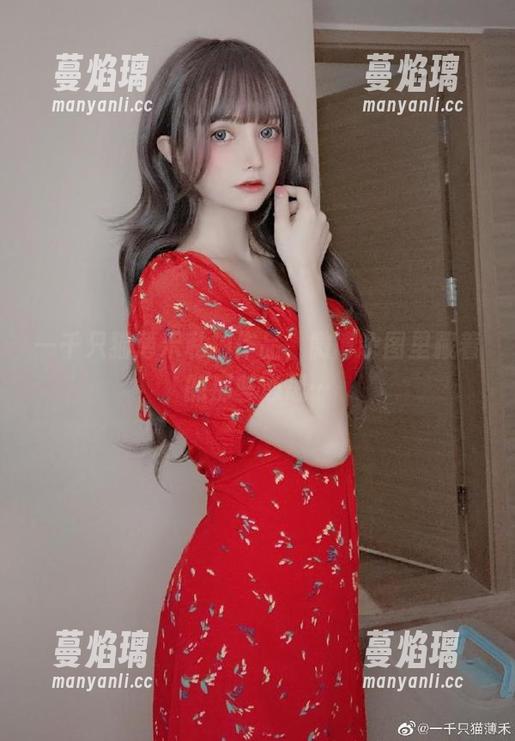 一千只猫薄禾私拍作品，微博杂图里藏着的那些心思…