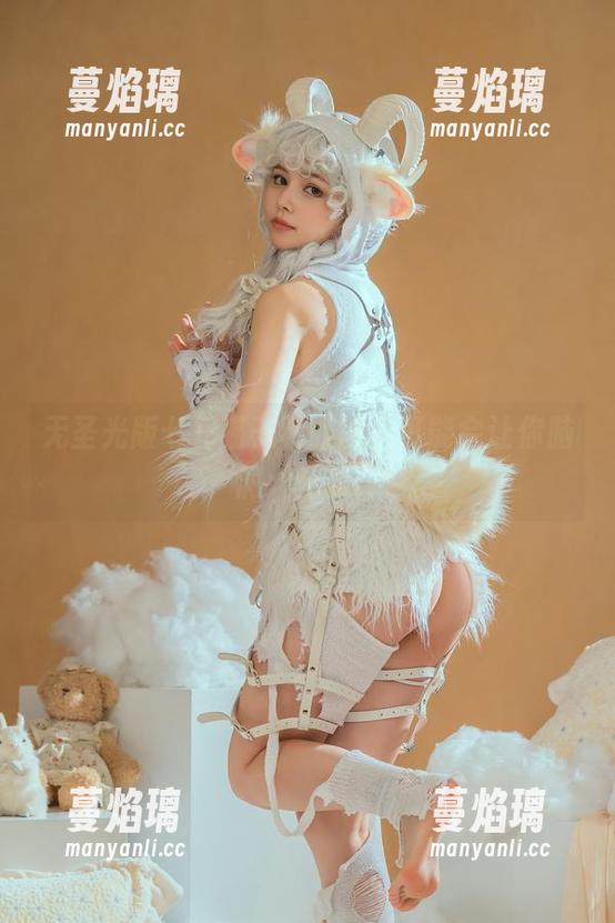 无圣光版七月喵子礼服图，可能会让你脑洞大开哦！