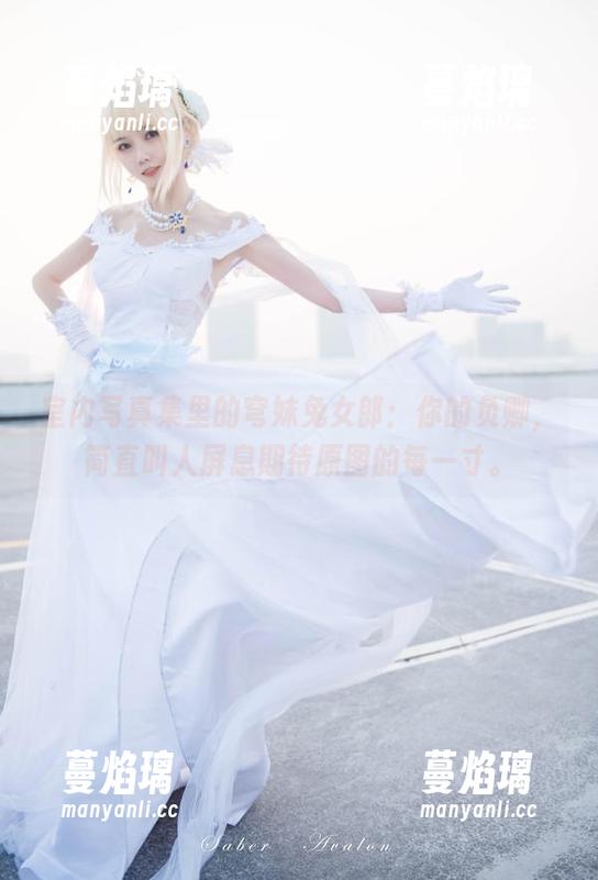 你的负卿 室内写真集里的穹妹兔女郎:你的负卿,简直叫人屏息期待原图的每一寸。