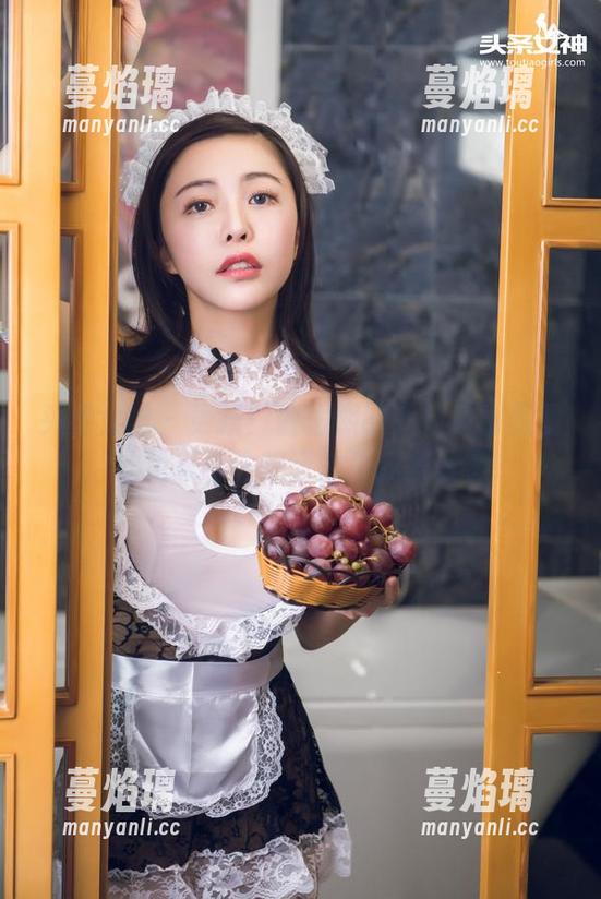 头条女神 - 更新！曲佑熙的女仆风格美图，让我忍不住想请她来我家做客！