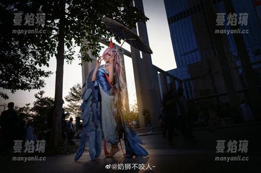 圣诞特辑：奶狮不咬人最新图片让你瞬间失去抵抗力！