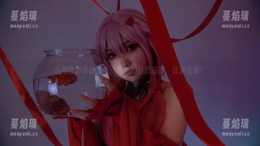 小和甜酒最新力作：网袜的狂野搭配，这波我服！