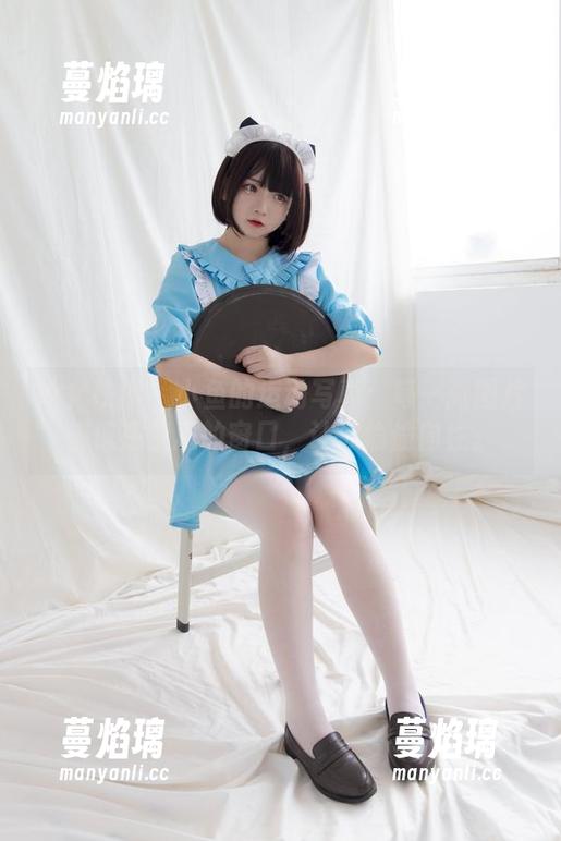 少女秩序 - 小鱼的运动写真：每一张图片都像是禁忌的窗口，让你偷偷向往。