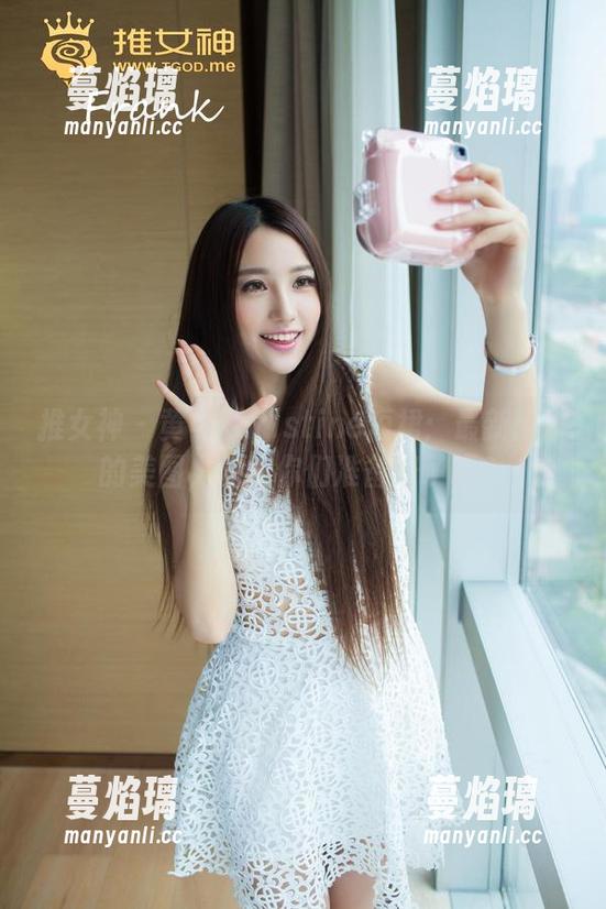 推女神 - 黄可christine短裙：最新出炉的美图，姐妹你们准备好了吗？