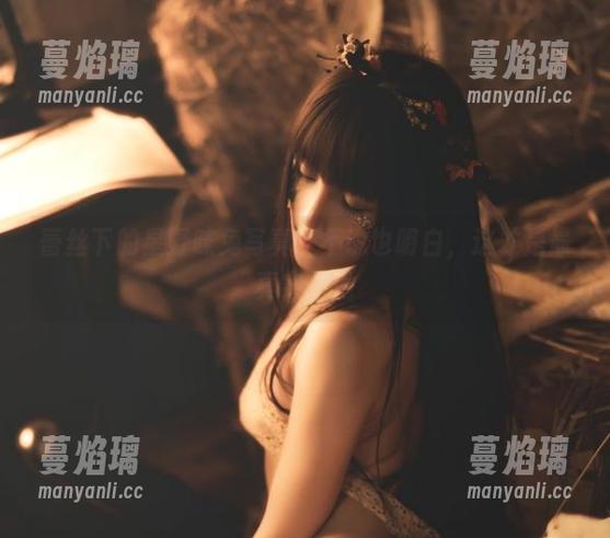 蕾丝下的星野咪兔写真：不说也明白，这才是最真实的她