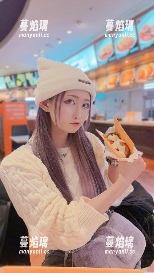 私拍：月城委员会的黑暗修女造型，瞬间让人移不开眼！