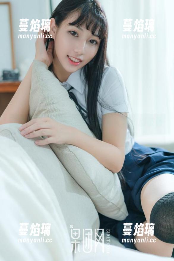 果团网 - 王语纯的泳装写真合集，别被假装不在意的无意间吸引哦！