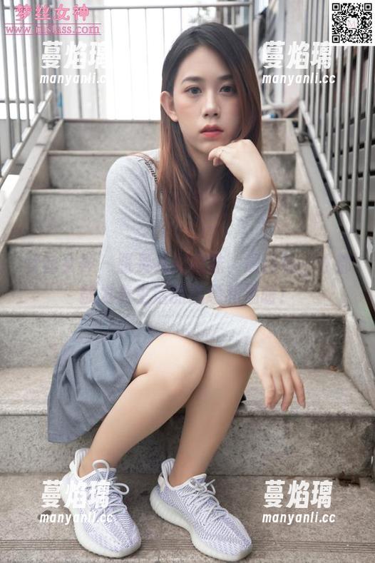 梦丝女神-张灵儿 梦丝女神 - 张灵儿的棉袜,原图每一寸都散发着生活的恣意和温暖!