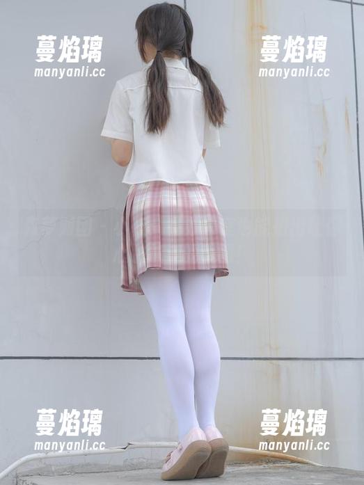 森萝财团-小夜 森萝财团 - 小夜:在办公室也能拍出让你心跳加速的美图!