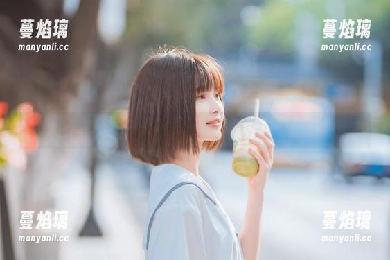 看，居家少女如何玩转生活——河豚抚子写真套图揭秘！