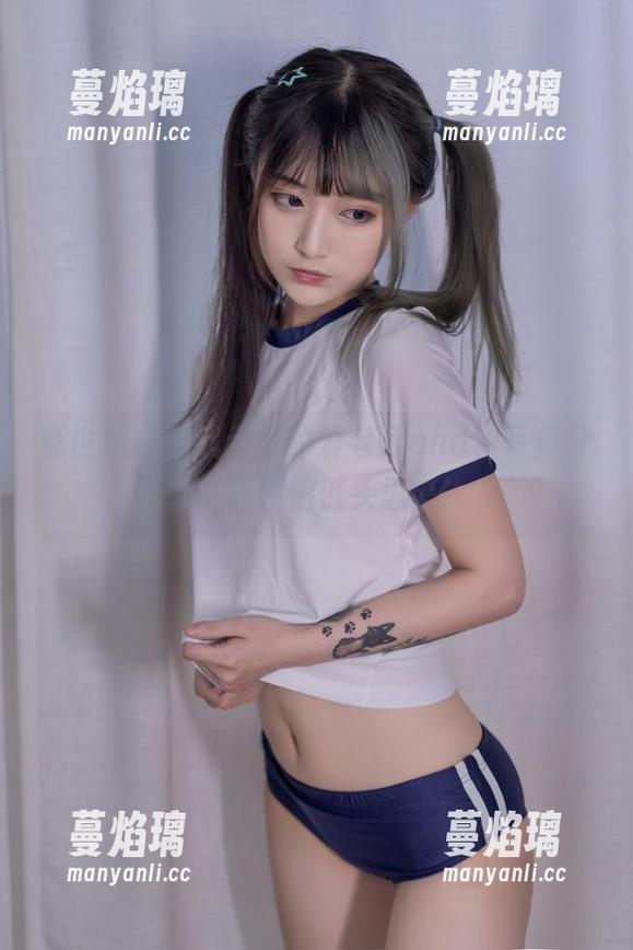 新世纪福音战士里的爱老师phd，写真分享，让我们低头思考！