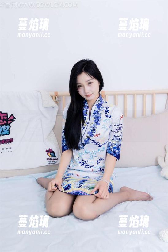 物恋传媒 - 小竹与瑜伽的奇妙结合，难道美图和壁纸就是小护士的专属？