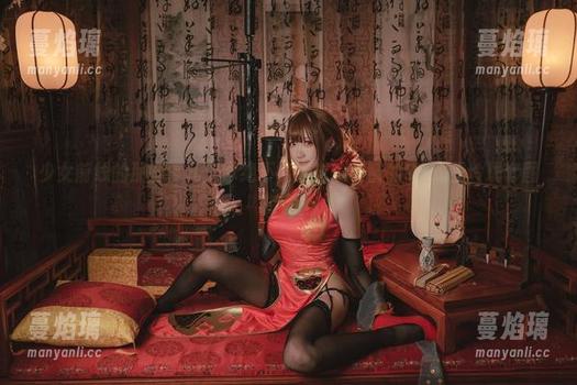 少女前线的那些事儿：你绝不能错过瓜希酱的95式玉玲珑套图资源！