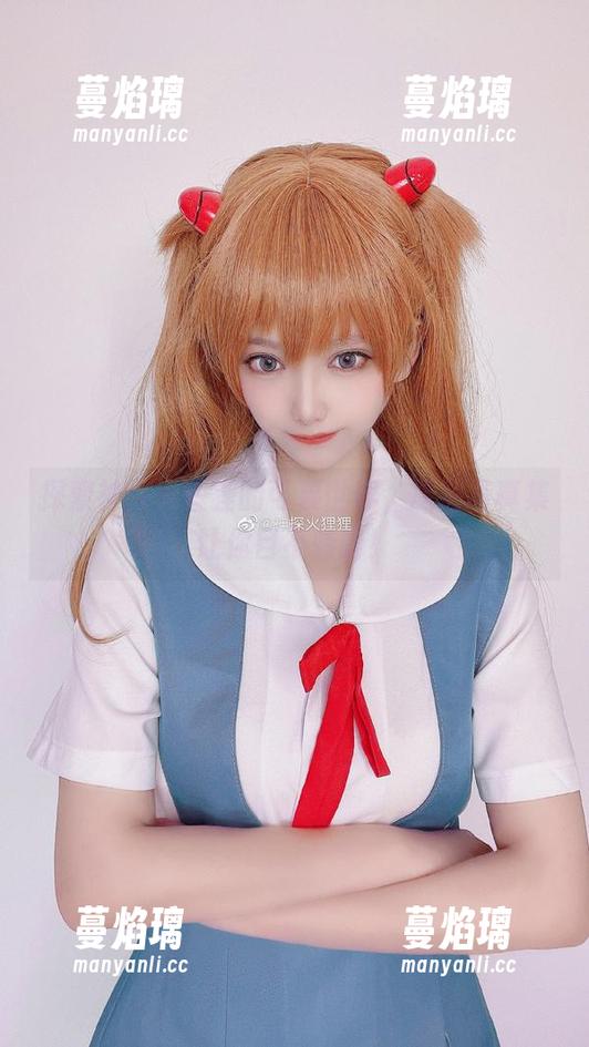 探索神探火狸狸的可畏世界，原图写真集让你目不转睛！