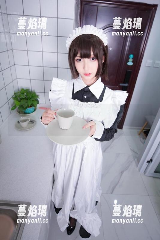 气温骤降，神楽坂真冬的长腿依然热辣！cos图包，热到快要融化！