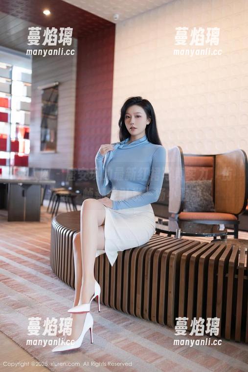 秀人网-唐安琪 秀人网 - 唐安琪的最新红裙写真实力,仿佛每一帧都能引发一场小骚动