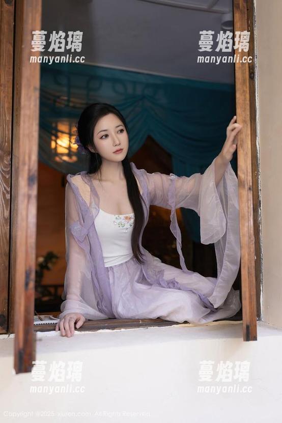 秀人网 - 抓住痛点！林文文在线肉丝写真，你绝对不能错过的春色！