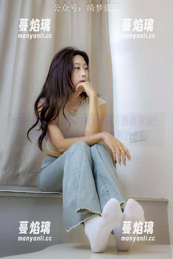 绮梦摄影 - 章章的纯白图册，最新更新！白的让你觉得自己都不够白？
