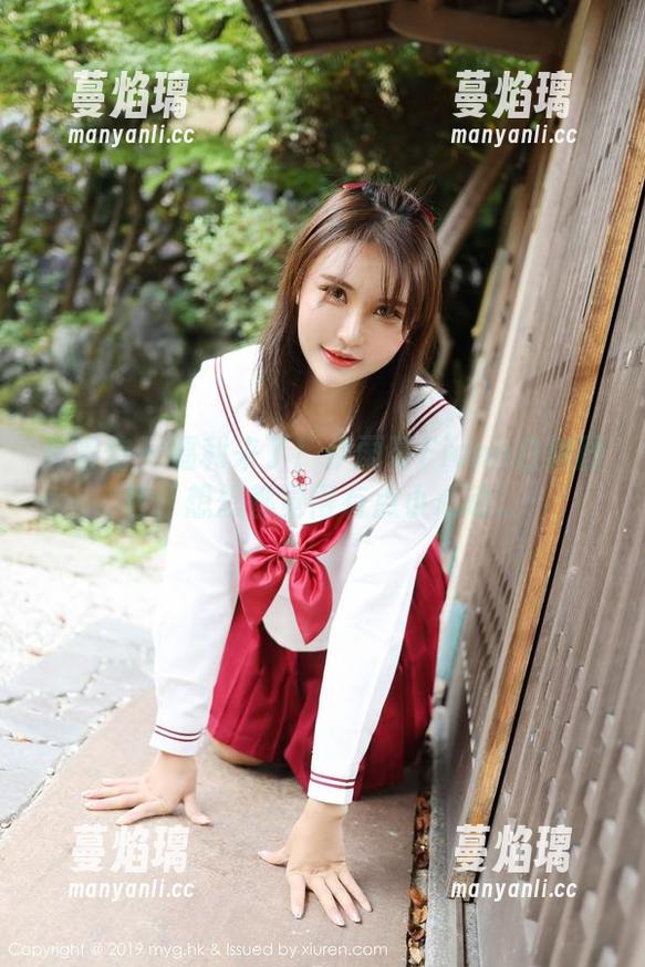 美媛馆-伊雨蔓Fiona 美媛馆 - 福利来了!伊雨蔓Fiona白裙图包,想想都觉得有点小心动。