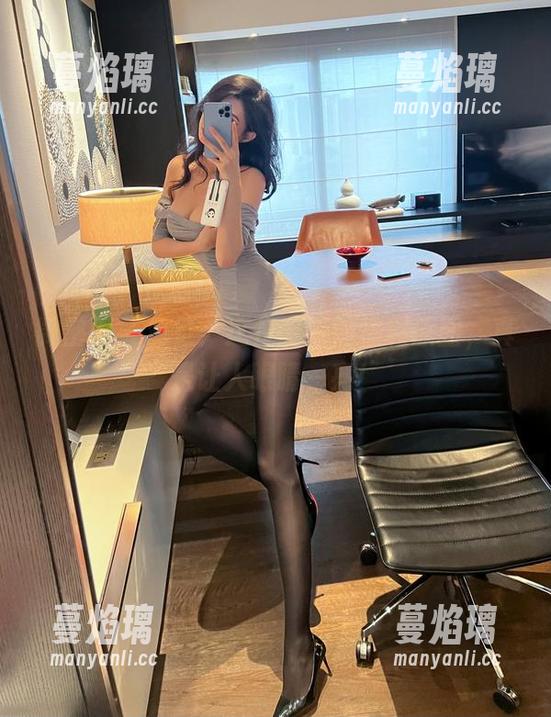 微密圈 - 葛征：这位厨娘的福利原图，真是让人眼睛一亮！