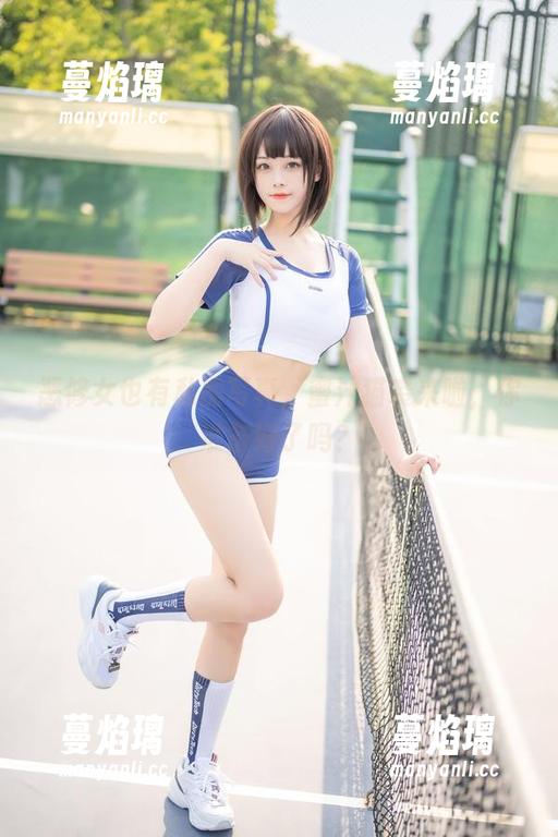 恶修女也有私房写真，蜜汁猫裘来啦，你准备好了吗？