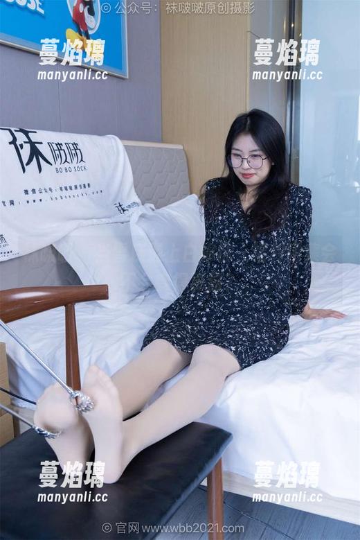 袜啵啵 - 当雪糕遇上白棉袜，福利图集会不会变得更甜？