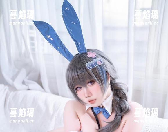 原神中的希娜小姐：贞子蜜桃精选，画面太美不敢直视！