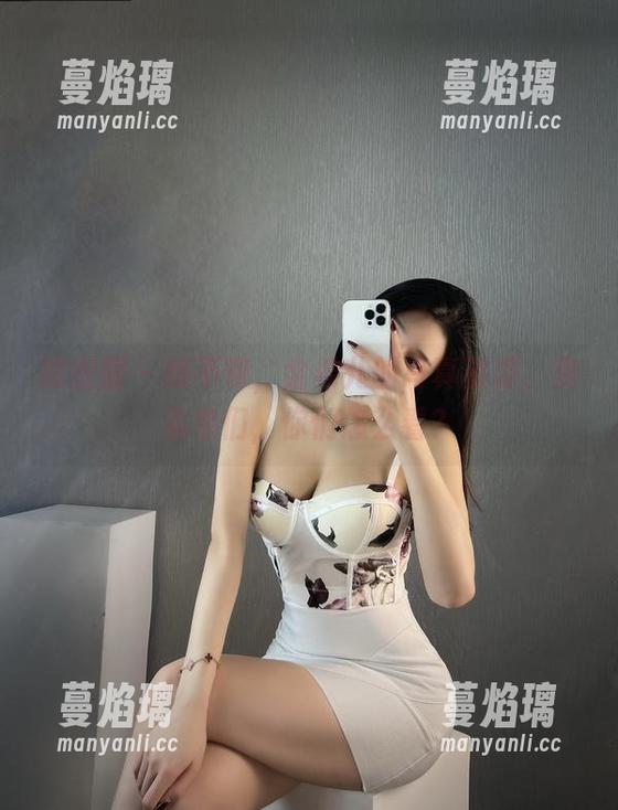 微密圈 - 辣不辣，金希儿的写真资源，臭弟弟们，你们怎么看？